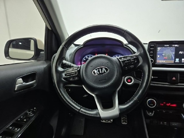 6071000979R9.jpg