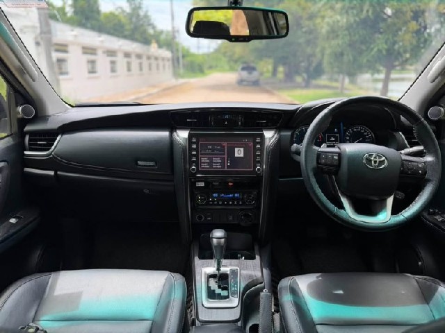 5b651d2ea0124d1954fca17839ae2379.jpeg