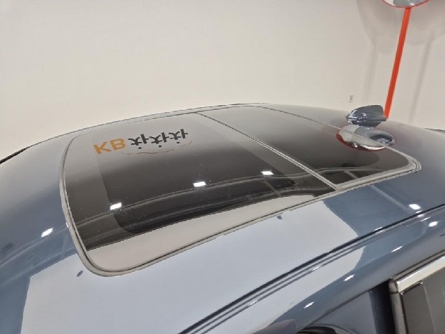 6061000165R12.jpg