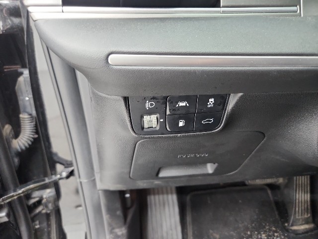 lotterental_210255659_HRx1u_2.jpg