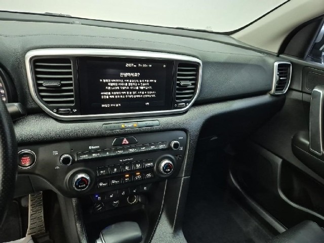 6071000684R10.jpg