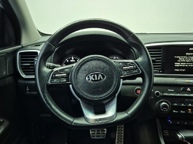 6071000684R9.jpg
