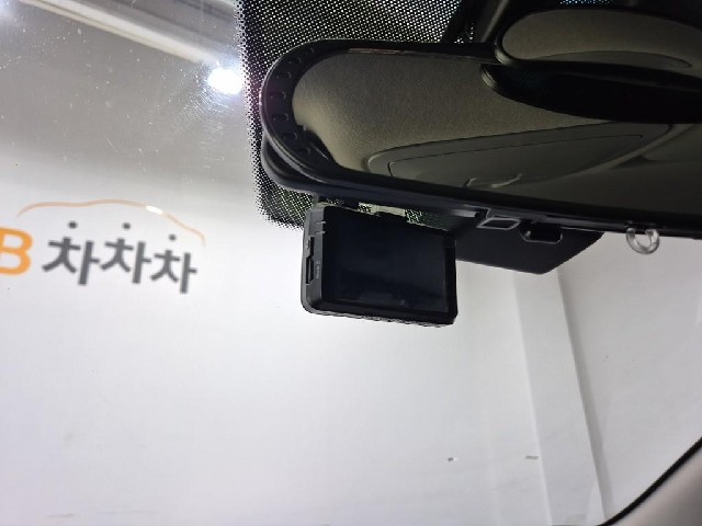 6071001932R16.jpg