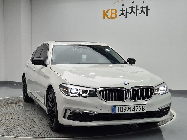 6071000988R4.jpg