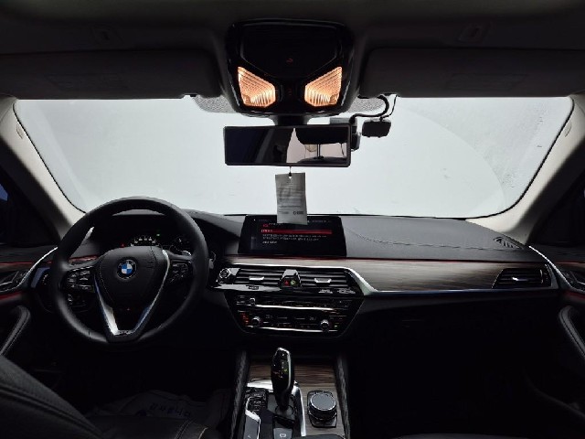 6071000988R7.jpg