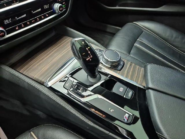 6071000988R8.jpg