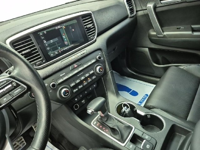 6071000663R10.jpg