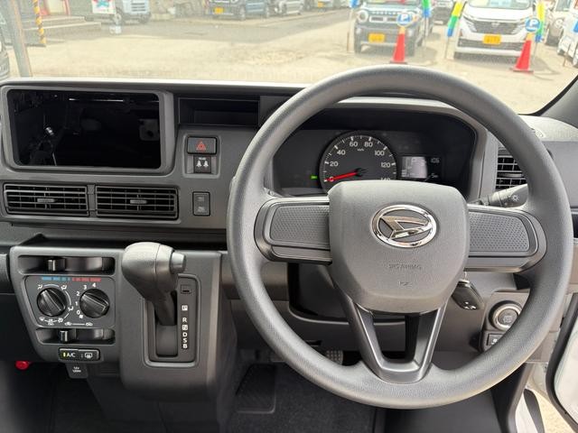 0903578A30260830W00312.jpg