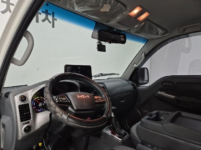 6071001347R6.jpg