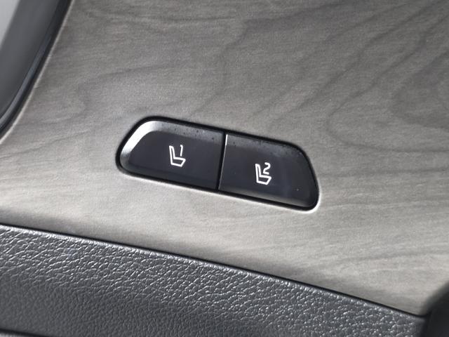 768c499bd0f84ac1e22a5a0dad34413f.jpeg