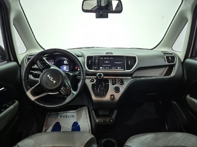 6061000743R7.jpg