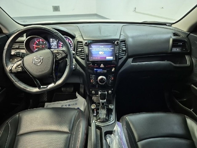 6091501687R7.jpg