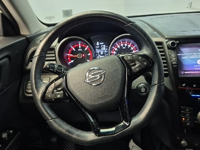 6091501687R9.jpg