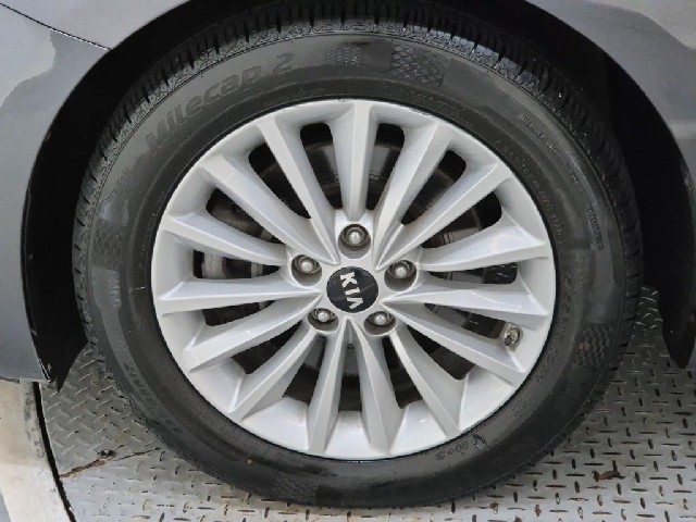 6091002016R19.jpg