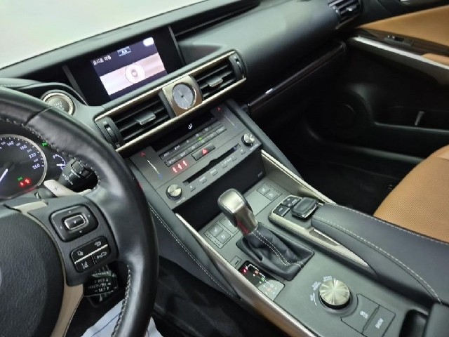 6091001845R10.jpg