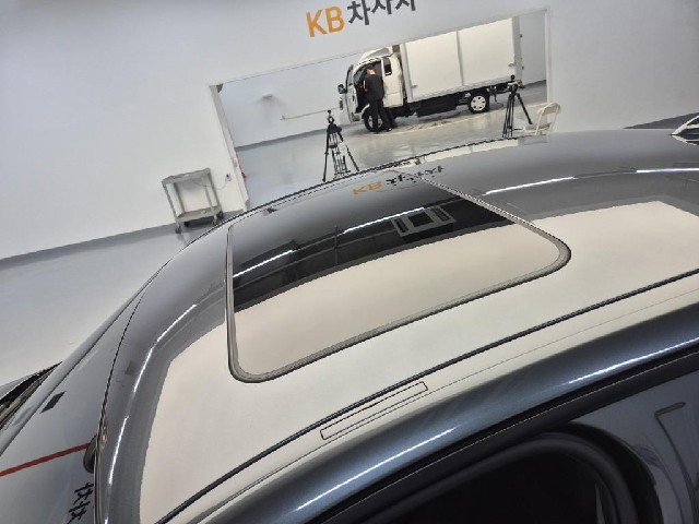 6091501260R13.jpg