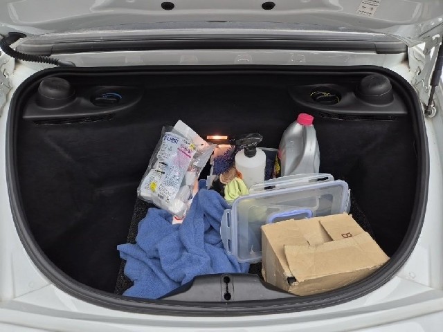6051000163R15.jpg