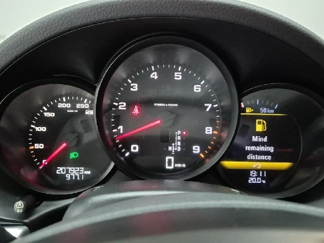 6051000163R6.jpg