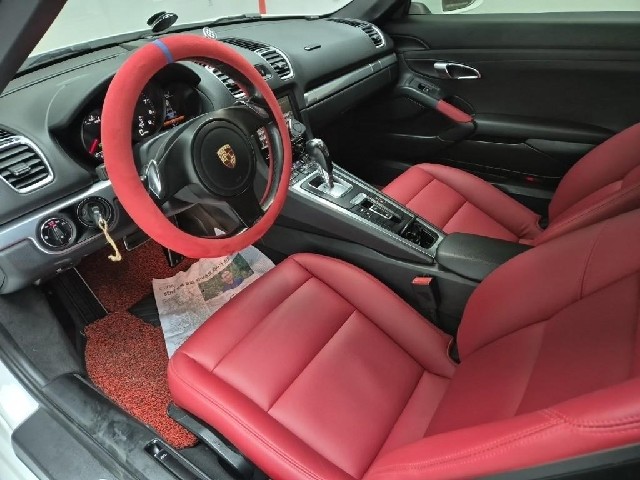 6051000163R7.jpg