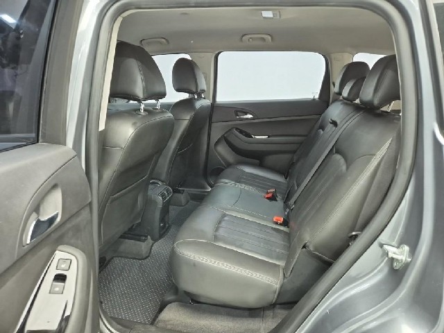 6091001585R12.jpg