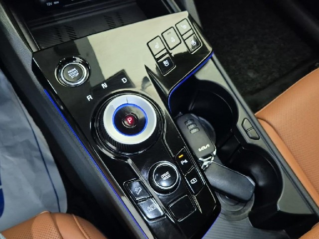 6091501776R8.jpg