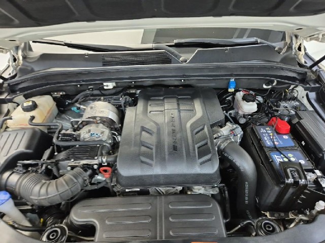 6091501739R5.jpg