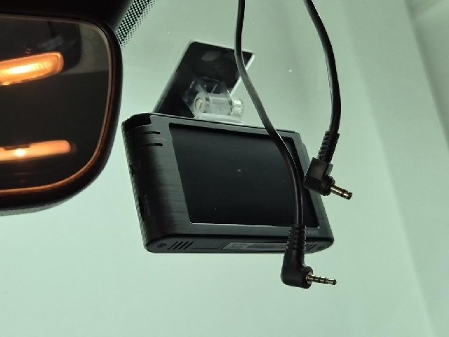 6091001954R16.jpg