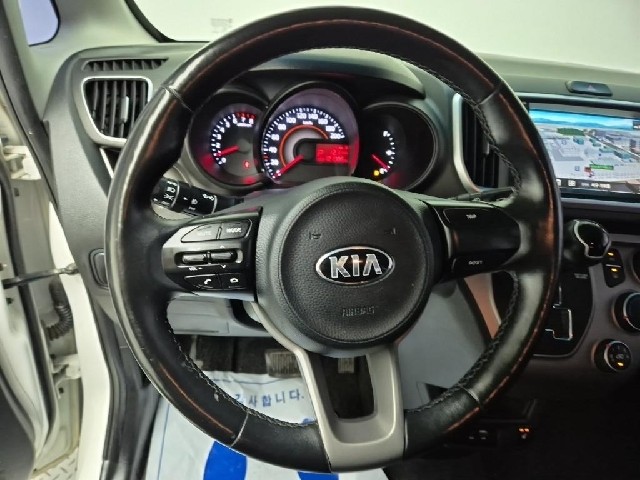 6071002126R9.jpg
