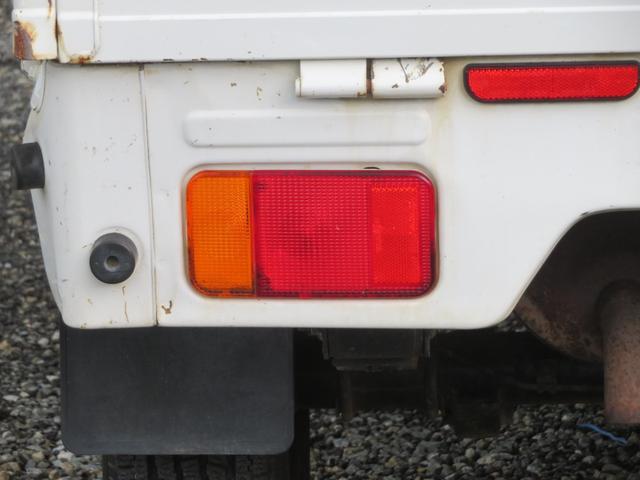 0803707A30250918W00119.jpg