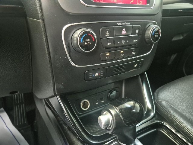 6071500893R15.jpg