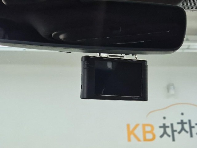 6071501287R17.jpg