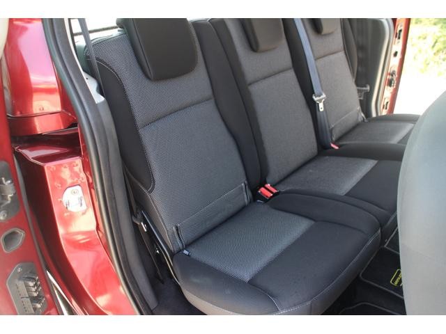 1020298A30260823W00113.jpg