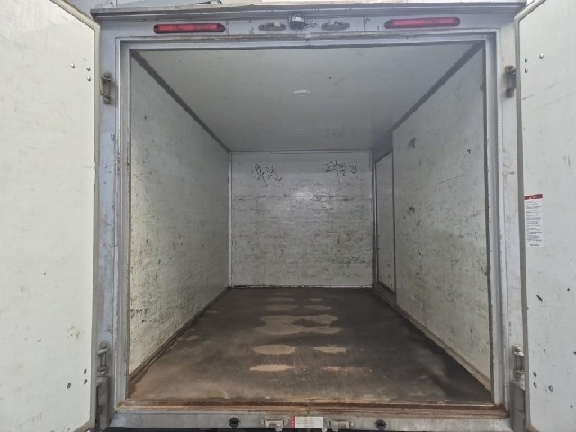 6031501125R18.jpg