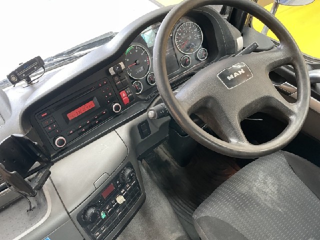 e64e375416dec5b8ae518ebe875520a3.jpeg