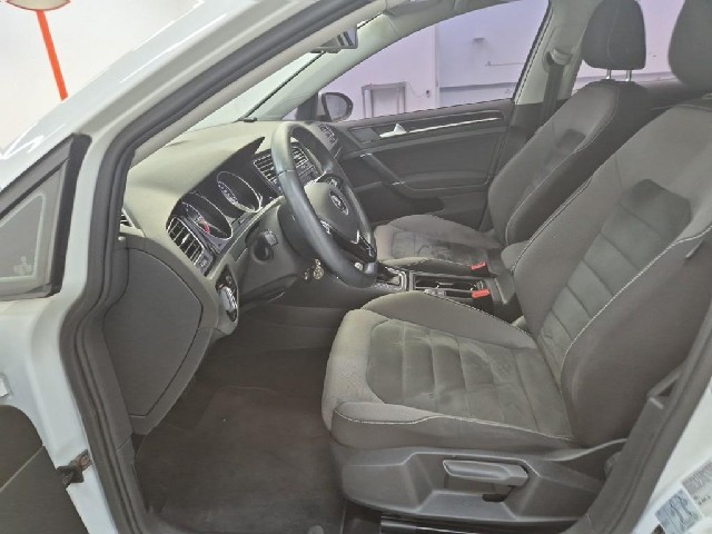6071500851R11.jpg
