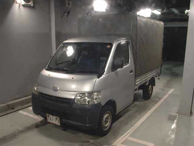 c990eaa0c8f64b37a1f17fa5894a7d0d.jpg