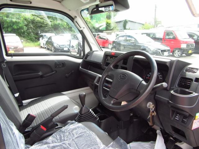 1200471A30260830W00118.jpg