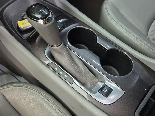 6051500390R8.jpg