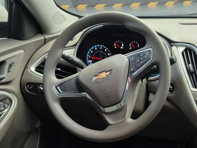 6051500390R9.jpg