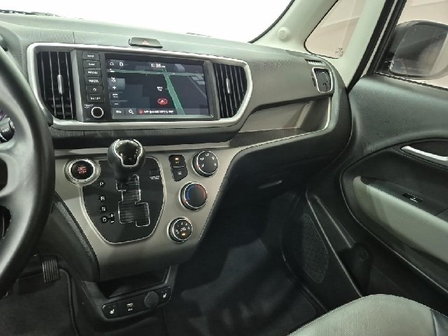 6071501785R10.jpg