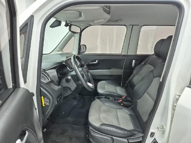 6071501785R11.jpg