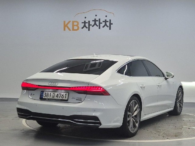 6071501818R3.jpg
