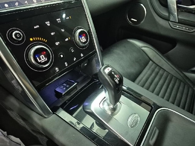 6071002151R8.jpg