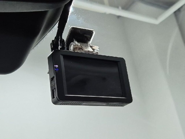 6071002146R16.jpg