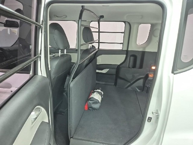 6071001973R12.jpg