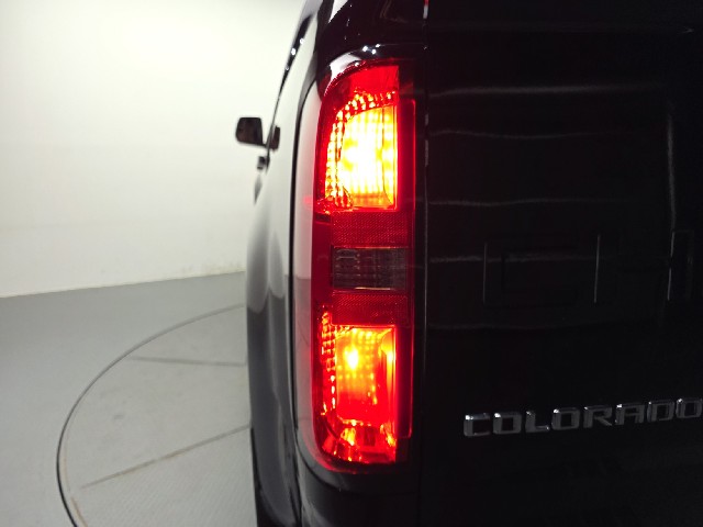 b390eea2ad999070d3fd1e903073a432.jpeg