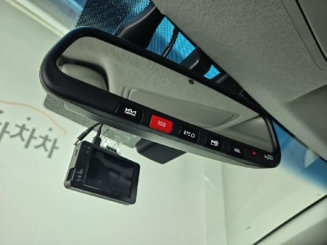 6041002359R16.jpg