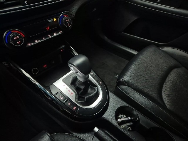 6041002359R8.jpg