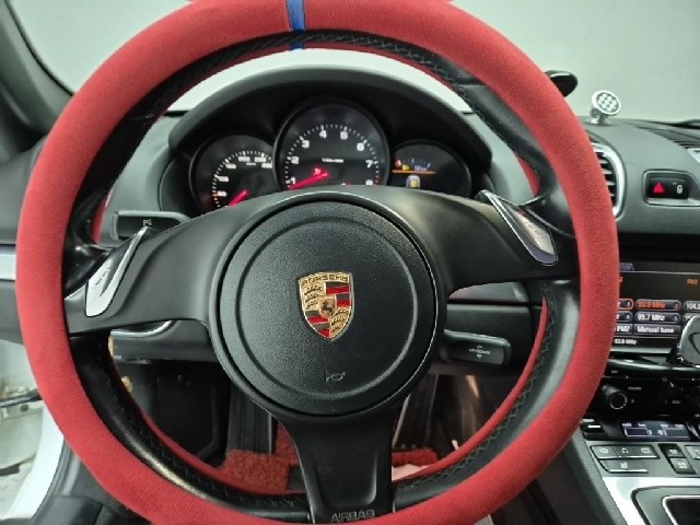 6051000163R9.jpg