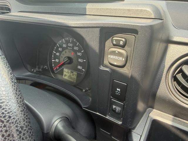 0203414A30260721W00107.jpg
